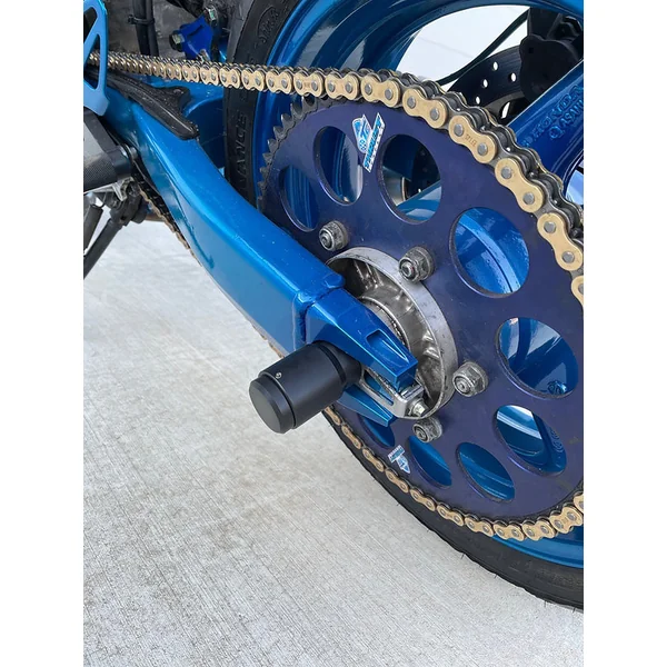 1999-2006 Honda F4i Axle Sliders - Image 3