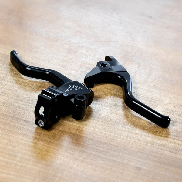 1FNGR Easy Pull Clutch and Brake Lever Kit for 2014-2021 Harley Sportster - Image 5