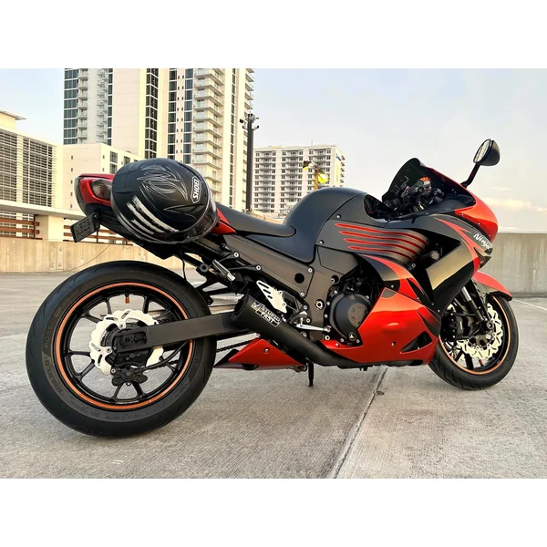 Alien Head Full System Black 14" Muffler ZX-14 (06-11)