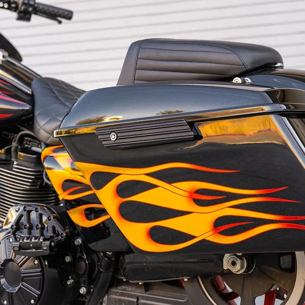 Arlen Ness 10-Gauge Saddlebag Latch Covers for 2014-2023 Harley Touring - Black - Image 2