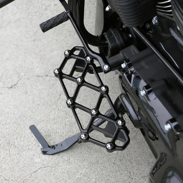 Arlen Ness Diamond Floorboards for Harley - Black - Image 5