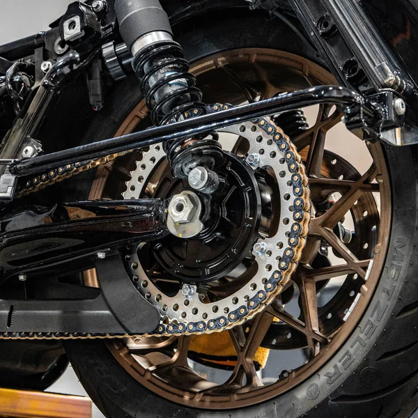 Arlen Ness Jagged Cush Chain Drive Conversion Kit for 2009-2024 Harley Touring - Image 3