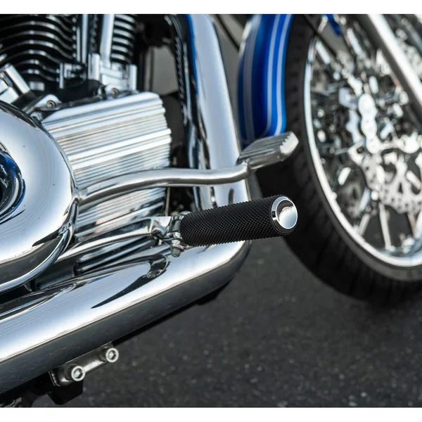 Arlen Ness Knurled Fusion Foot Pegs for Harley - Chrome - Image 3