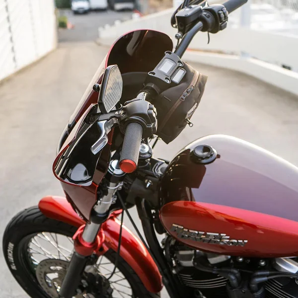 Arlen Ness Knurled Grips for Harley - Red - Image 3