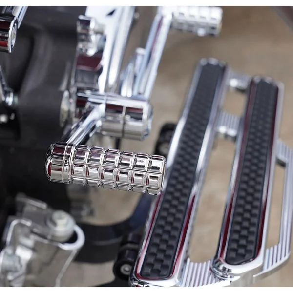 Arlen Ness Speedliner Foot Control Kit for 2008-2024 Harley Touring - Chrome - Image 2