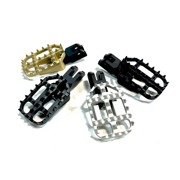 Bung King Grabber Foot Pegs for 2018-2025 Harley Softail