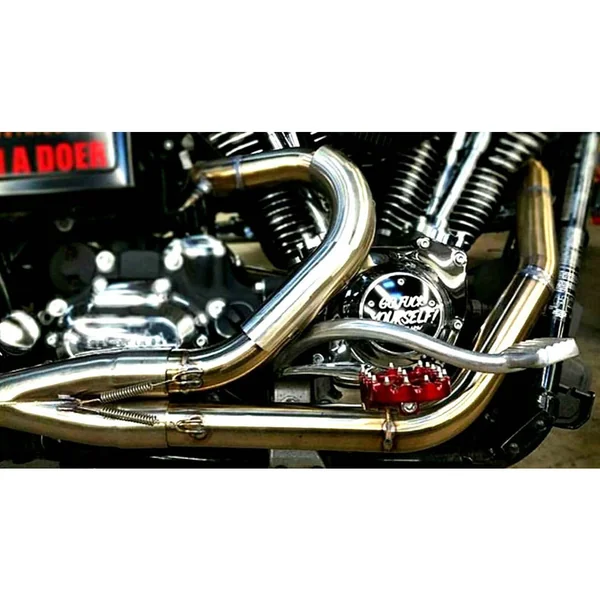 Flo Motorsports Moto Style Foot Pegs for Harley - Red - Image 3