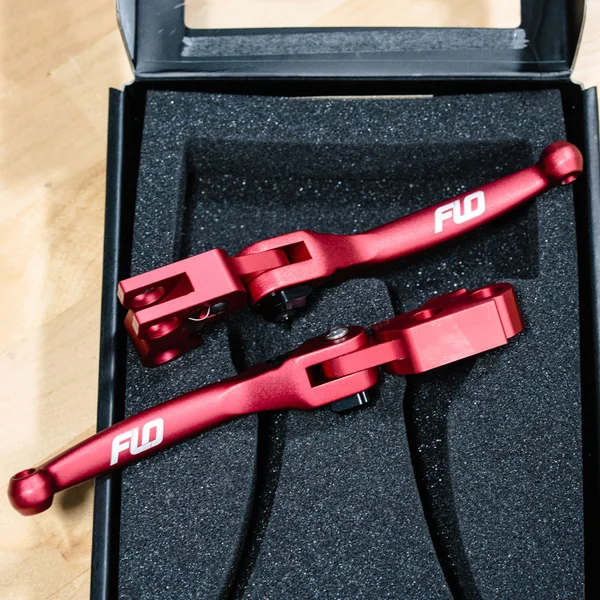 Flo Motorsports MX Style Adjustable Hand Levers for 2017-2020 Harley Touring - Red - Image 4