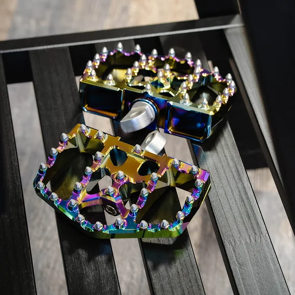 Flo Motorsports V4 Mini Floor Boards Foot Pegs for Harley - Jet Fuel - Image 3