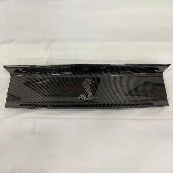Ford Performance Deck Lid Trim Panel, Carbon Fiber2020-2022 Ford Mustang GT500 - Image 4
