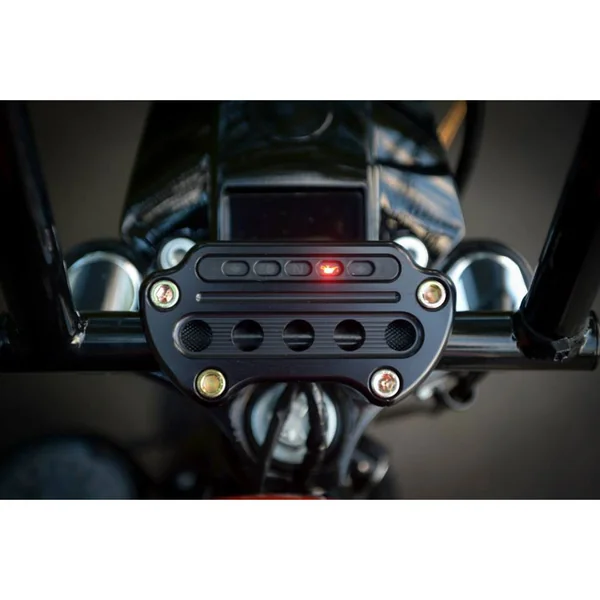 Joker Machine Indicator Light Handlebar Top Clamp for Harley - Black - Image 4