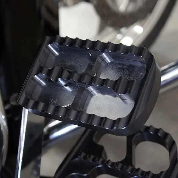 Joker Machine Serrated Brake Pedal Cover for Harley FL - Black - Image 3