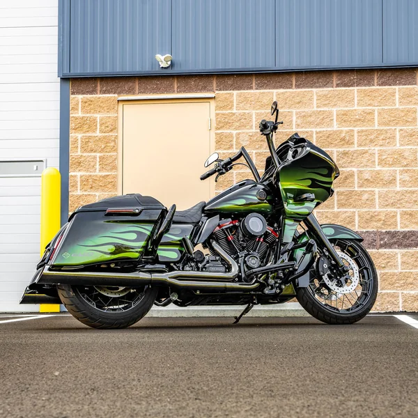 Khrome Werks 2-1 Exhaust with 3-Step Header for 2017-2024 Harley Touring - Eclipse - Image 2