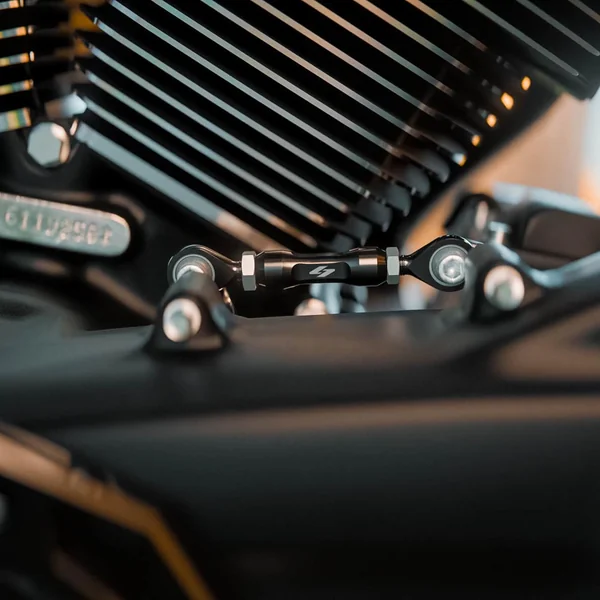 Kraus SX3 Shift Rod for 2018-2024 Harley Softail - Image 3