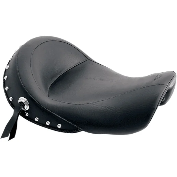 Mustang Solo Seat for 2006-2017 Harley Dyna - Studded