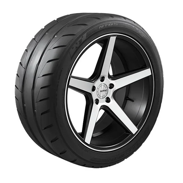Nitto NT05 Tire 275/35ZR18 99W XL
