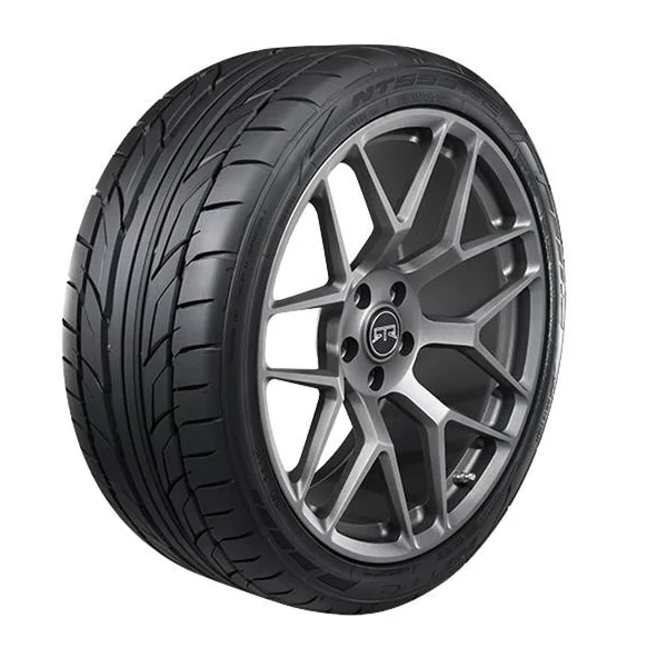 Nitto NT555 G2 Tire 245/35ZR19 93W XL