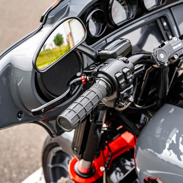 ODI Hart Luck Full Waffle Lock-On Grips for Harley Electronic Throttle - Image 2