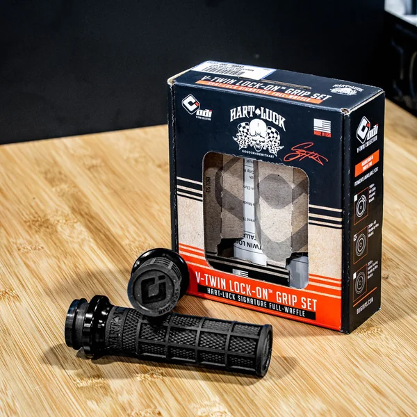 ODI Hart Luck Full Waffle Lock-On Grips for Harley Electronic Throttle - Image 6