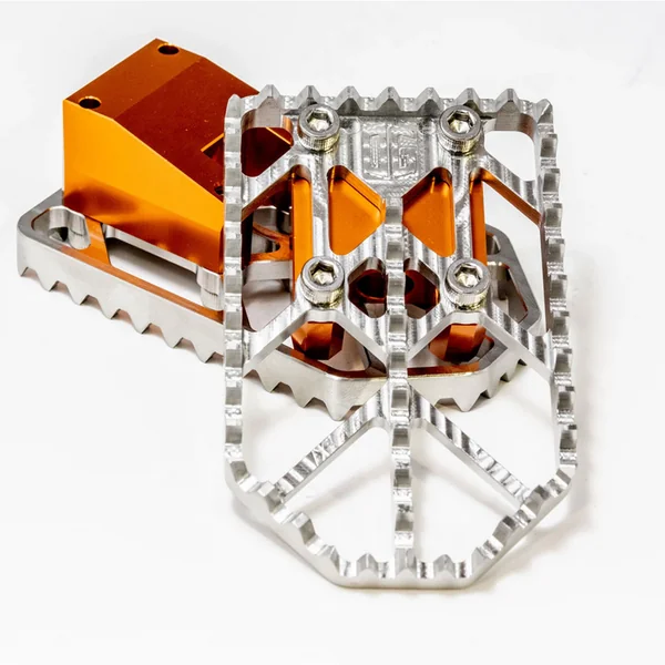 Original Garage Moto OG Moto X Foot Pegs for Harley - Image 6