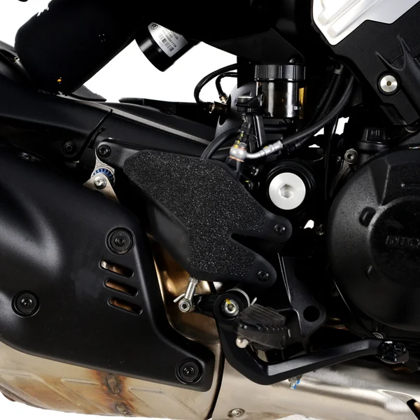 R&G Boot Guard kit for Ducati Diavel V4 ’23- - Image 3