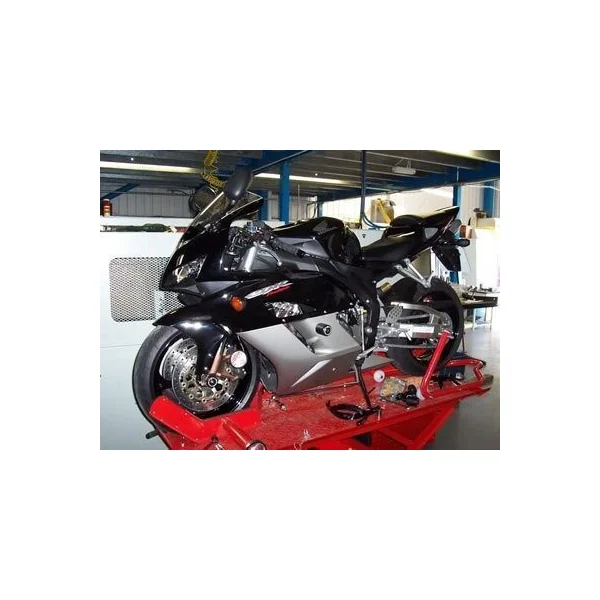 R&G Classic Style Crash Protectors for Honda CBR1000RR Fireblade ’04 - Image 6