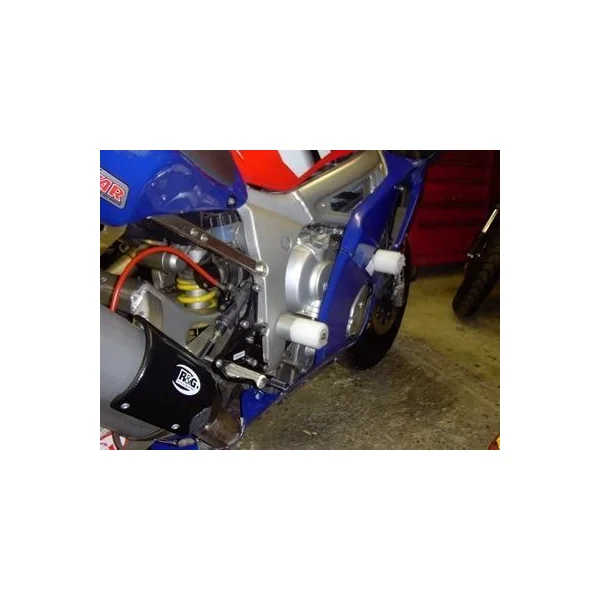 R&G Classic Style Crash Protectors for Yamaha YZF-R6 ’99-’02, White - Image 2