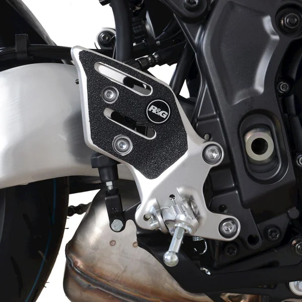 R&G Racing Boot Guard Kit for Yamaha MT-09 (SP) ’21-