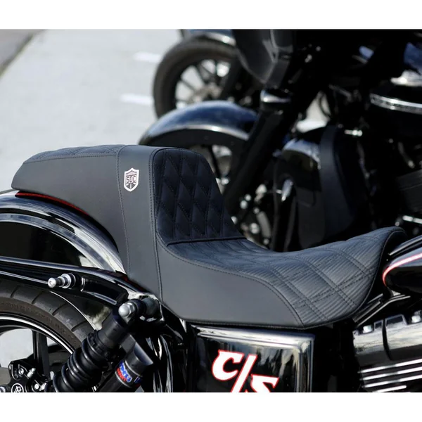 San Diego Customs Pro Series Performance Gripper Seat for 2006-2017 Harley Dyna - Black - Image 4