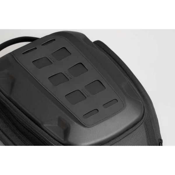 SW-MOTECH PRO Trial Tank Bag for QUICK-LOCK PRO Tank Rings | 13-18L - Image 5