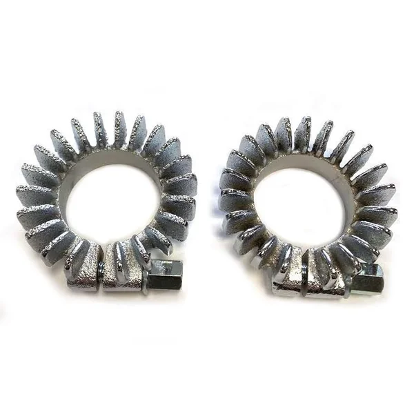 Triumph 1.5/8'' Finned Chromed Exhaust Clamps Pair 70-4947