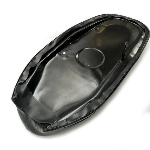 Triumph Bathtub 3TA/5TA/T100A TR6 T120 1959-66. Black top, white piping. - Image 2
