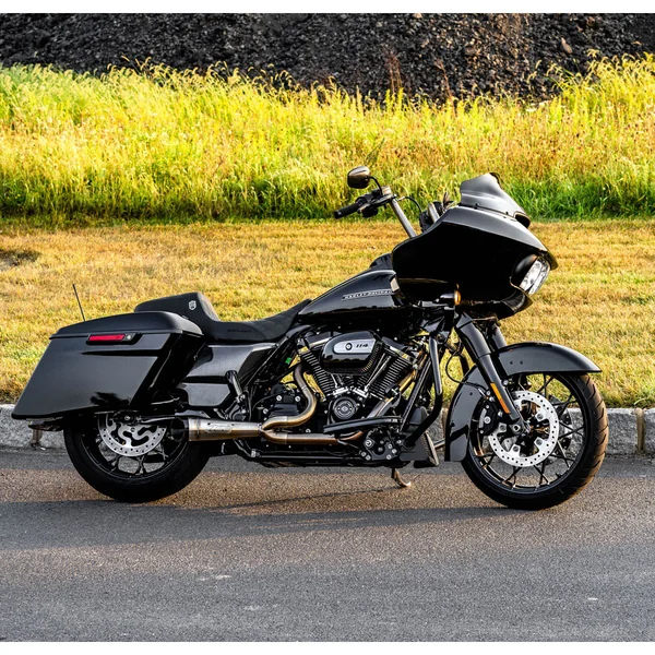 Two Brothers Racing 2-into-1 Shorty Turnout Exhaust for 2017-2023 Harley Touring - Stainless - Image 2