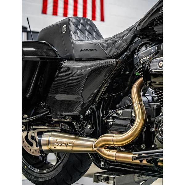 Two Brothers Racing 2-into-1 Shorty Turnout Exhaust for 2017-2023 Harley Touring - Stainless - Image 5