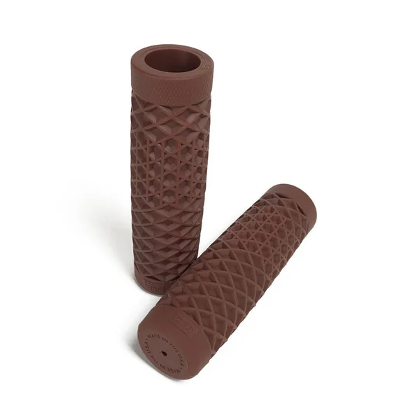 Vans Cult V-Twin Grips for Harley - Image 8